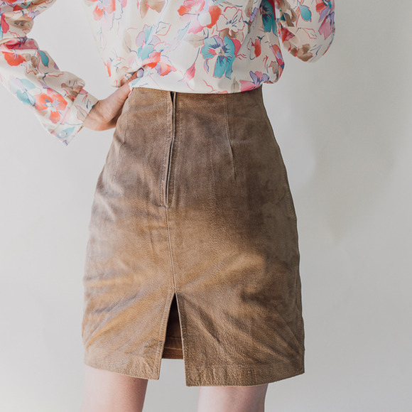 Vintage Tan Suede Pencil Skirt Copper Key 5 - Picture 5 of 15